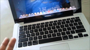Apple MacBook Pro 13.3 inches LED Laptop