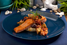 Hook & Cook Seafood Restaurant