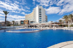 Pearl Resort & Spa