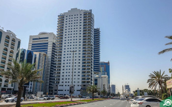 Corniche Al Buhaira