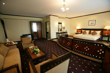 Imperial Suites Hotel