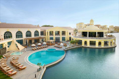 Courtyard by Marriott Dubai Green Community