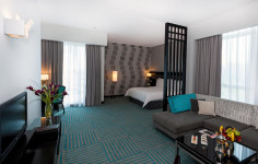 Flora Creek Deluxe Hotel Apartments
