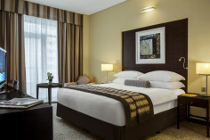 TIME Oak Hotel & Suites