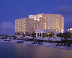 Traders Hotel