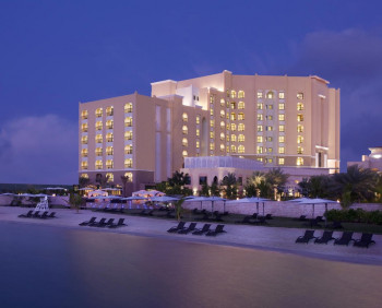 Traders Hotel