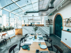 Society Café & Lounge