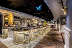 Weslodge Saloon