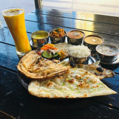Chatori Gali, Hadaeq Mohammed Bin Rashid
