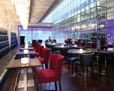 Healey's Bar and Terrace