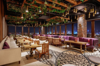 Eve Penthouse & Lounge