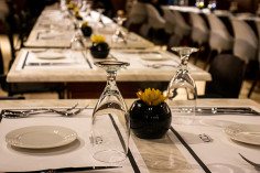 Kiza Restaurant and Lounge