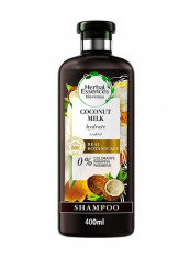 Renew Natural Shampoo With Coconut Milk For Hair Hydration