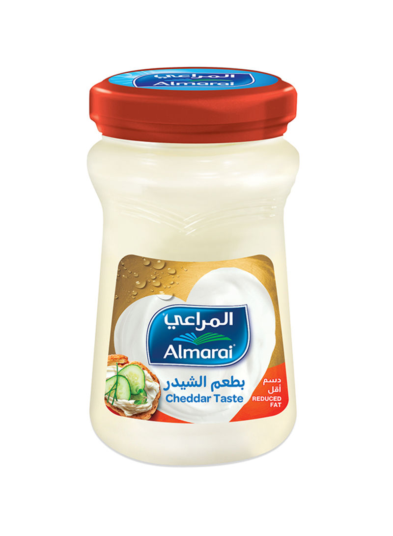 Spreadable Processed Cheddar Cheese With Vegetable Oil 200g