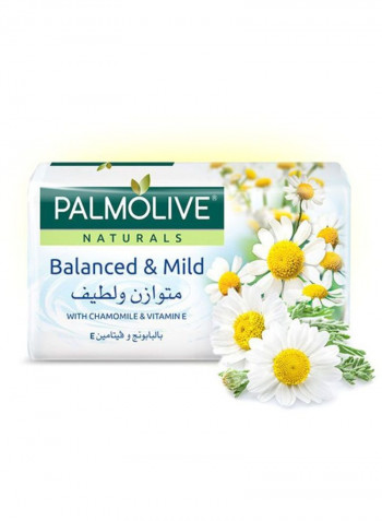 Naturals Bar Soap Balanced And Mild With Chamomile And Vitamin E 172g