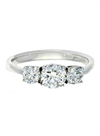 18 Karat White Gold 1.39Ct Diamond Studded Ring