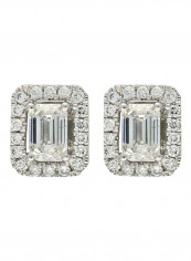 18K White Gold 1.04Ct Diamond Studded Earrings تقييمات 18K White Gold 1.04Ct Diamond Studded Earrings