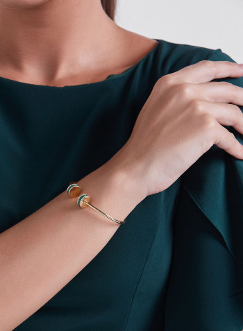 18 Karat  Gold Diamond Bangle With Emerald