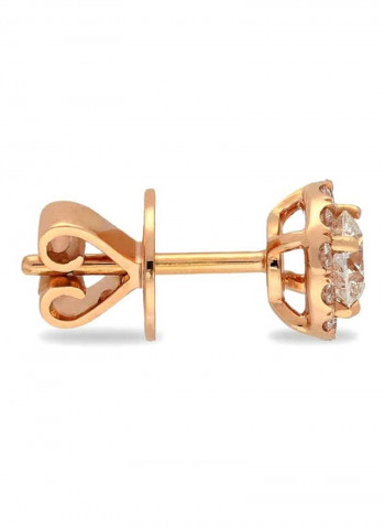 18 Karat Gold 0.69Ct Diamond Studded Stud Earrings