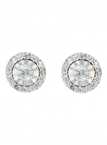 18 Karat Gold 0.99Ct Diamond Studded Stud Earrings