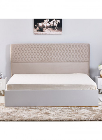 6-Piece Ivanka King Bedroom Set White 159.9x52.7x176.5centimeter