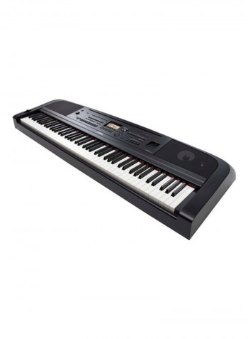DGX-670 88-Key Portable Digital Grand Piano