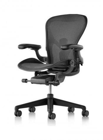 Aeron Remastered Chair Black 68.58x104.14x42.54cm