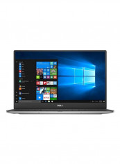 XPS 13 Laptop With 13.3-Inch Display, Core i5 Processor/256 GB SSD/ 8 GB RAM/Integrated Graphics Silver