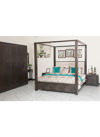 Petals Poster King Bed Brown 180X200cm