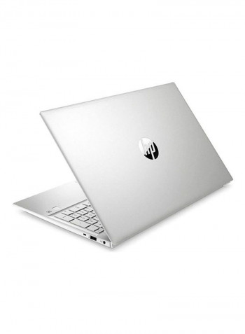 Pavilion 15 Laptop With 15.6-Inch Display, Core i7 1135G7 Processer/8GB RAM/256GB SSD/2GB Nvidia MX450 Graphics Card Silver