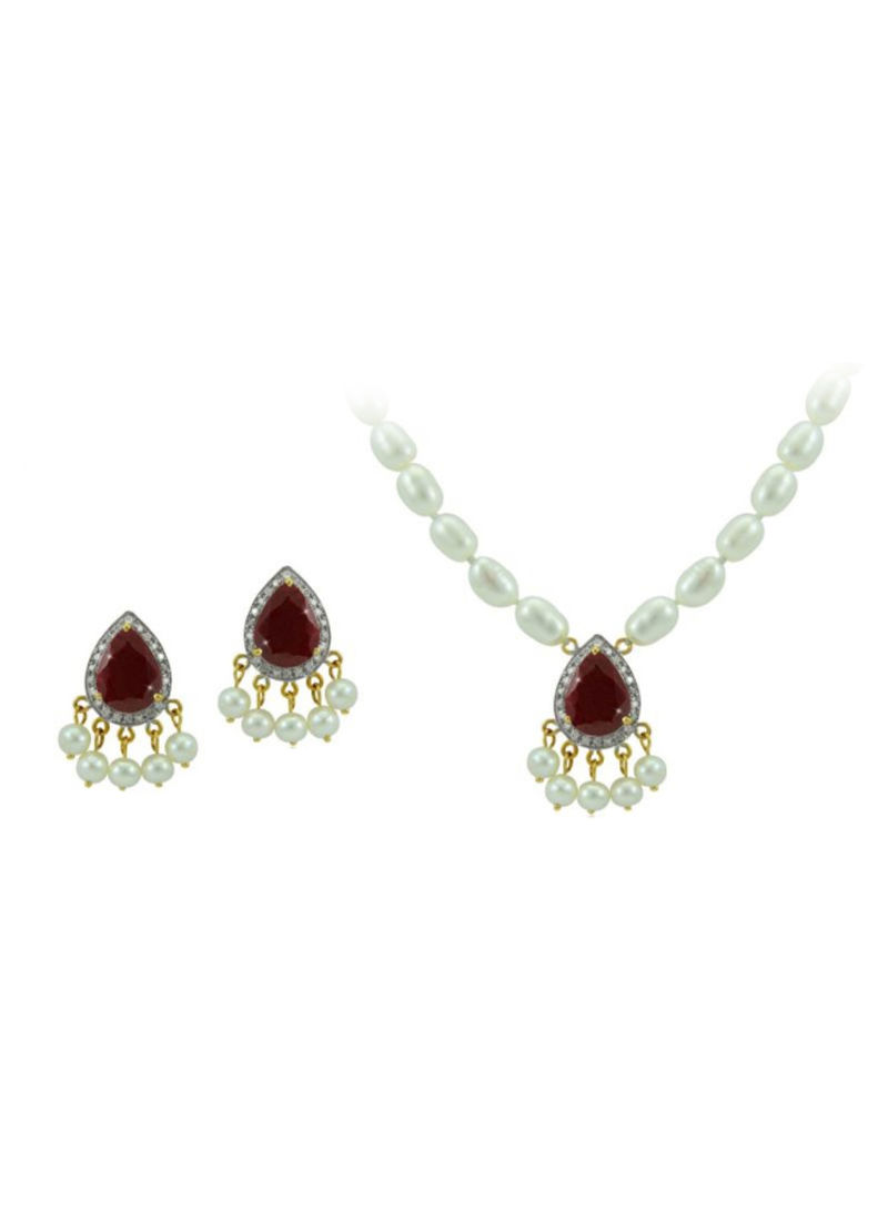 18 Karat Gold Diamonds Royal Indian Ruby Jewellery Set