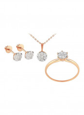 4-Piece 18 Karat Rose Solid Gold Diamonds Solitaire Set