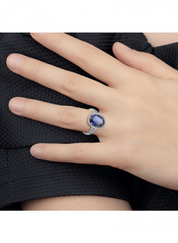 18K White Gold Oval Shaped Diamond And Sapphire Studded Ring