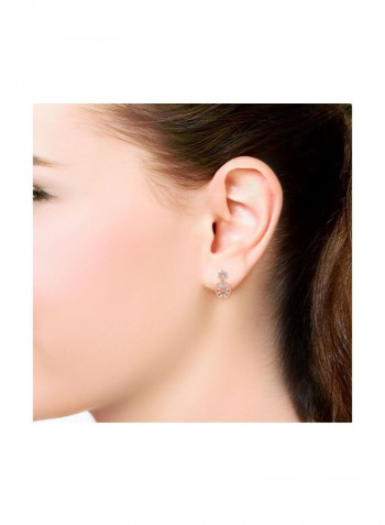18 Karat Gold 0.17 Ct Diamond Studded Earrings