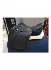 Leather Saddle 17inch