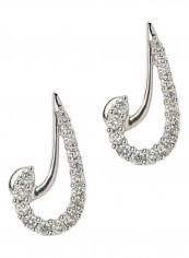 18K Gold Diamond Studded Earrings reviews 18K Gold Diamond Studded Earrings