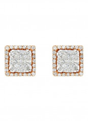 18 Karat Gold 0.54Ct Diamond Studded Stud Earrings
