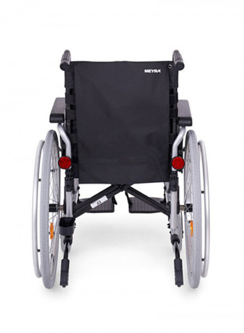 Foldable Lightweight Wheelchair With Adjustable Armrest And Footrest