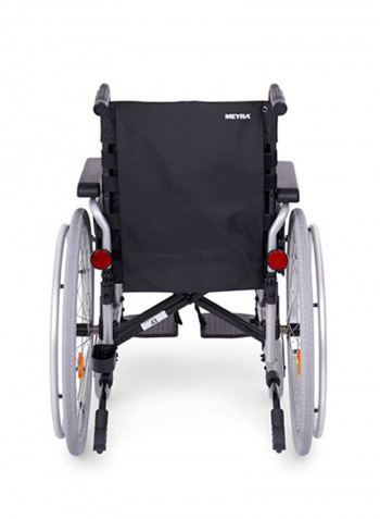 Foldable Lightweight Wheelchair With Adjustable Armrest And Footrest