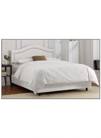 Inset Nail Button Bed With Mattress White 180 x 200centimeter