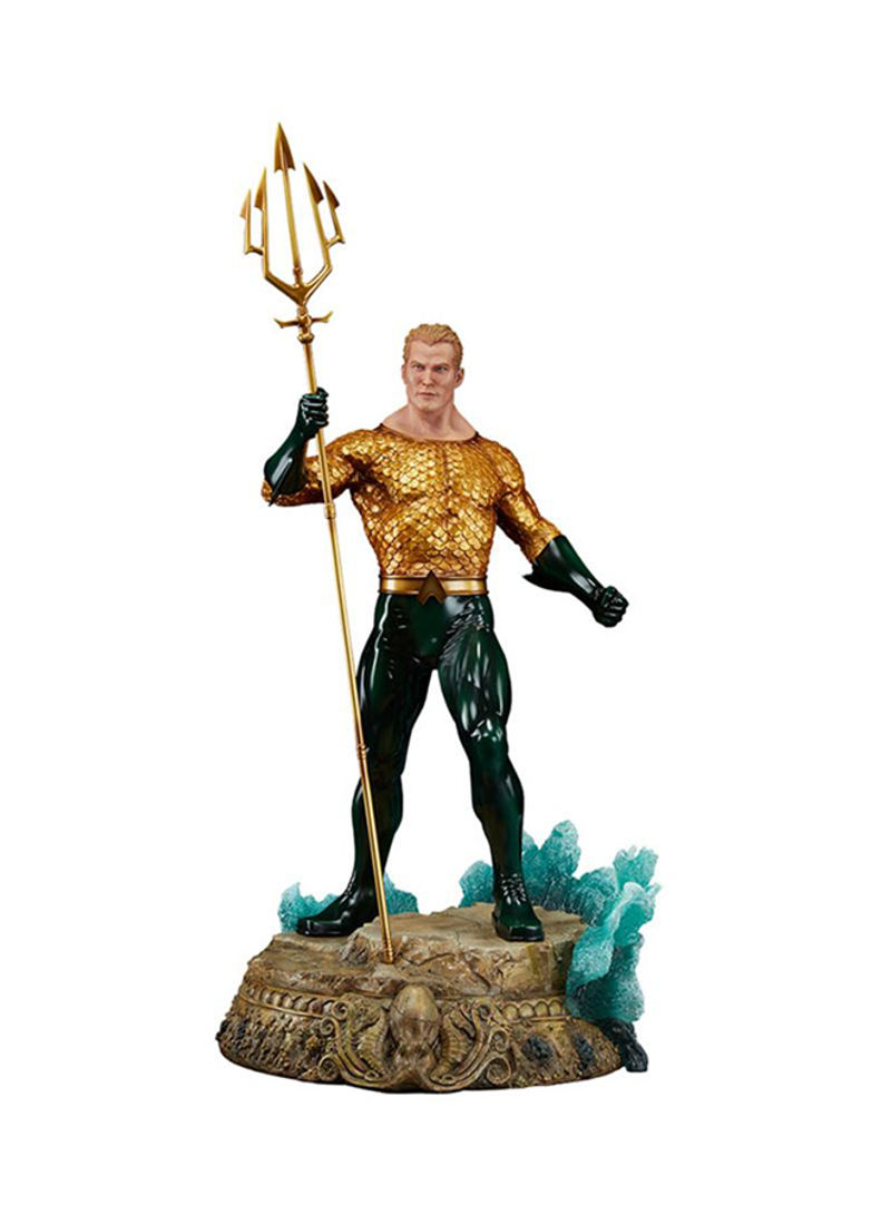Aquaman Premium Format Statue