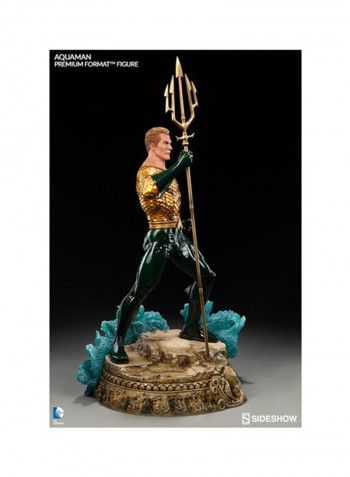 Aquaman Premium Format Statue