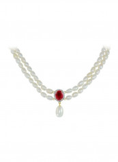 18 Karat Gold Diamonds Oval Ruby And Pearl Necklace