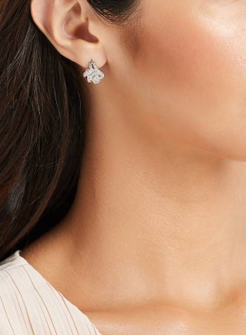 18 Karat White Gold Diamond Earrings