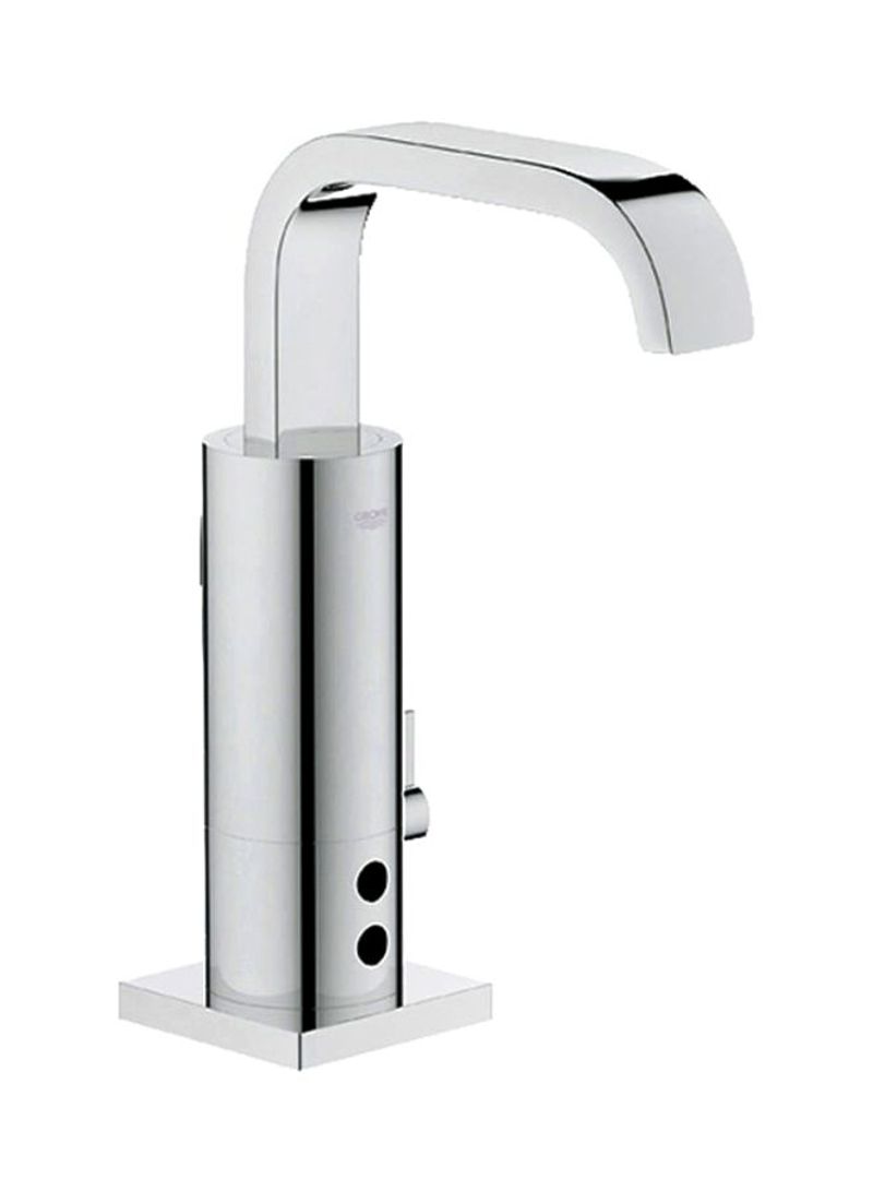 1/2" Infra-Red Electronic Bath Faucet With Mixing Device Silver