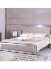 Ezekiel King Bed Grey/Silver 192 X 209.5 X 120cm