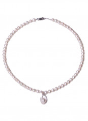 18K White Gold Freshwater Pearl With Diamond Necklace
