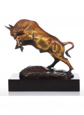 Decorative Vigorous Cattle Sculpture Gold 31x15x31cm