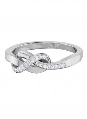 18K White Gold Exquisite Design Sheen Infinity Diamond Ring
