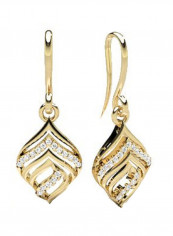 18K Gold Exquisite Design Diamond Dangle Earring reviews 18K Gold Exquisite Design Diamond Dangle Earring